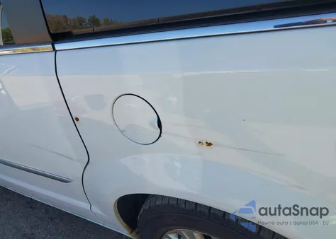 2015 Chrysler Town & Country Premium from USA, damaged, VIN 2C4RC1JGXFR720419